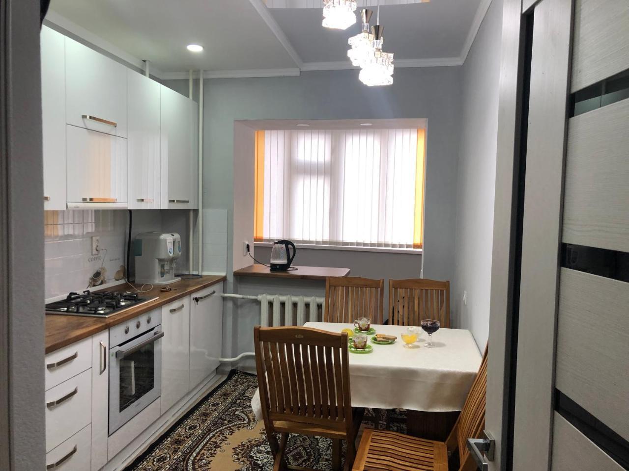Flow Hostel Bishkek Luaran gambar